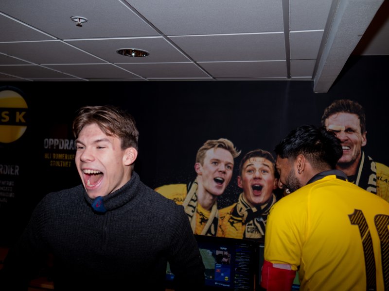 GLEDE: Oskar i full jubel etter seieren mot Viking.