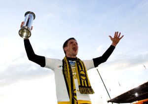 Espen Søgård jubler for seier i cupfinalen 2007