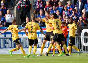 Frode Kippe jubler etter scoring mot Vålerenga