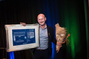 Robert Lauritsen mottar hederspris