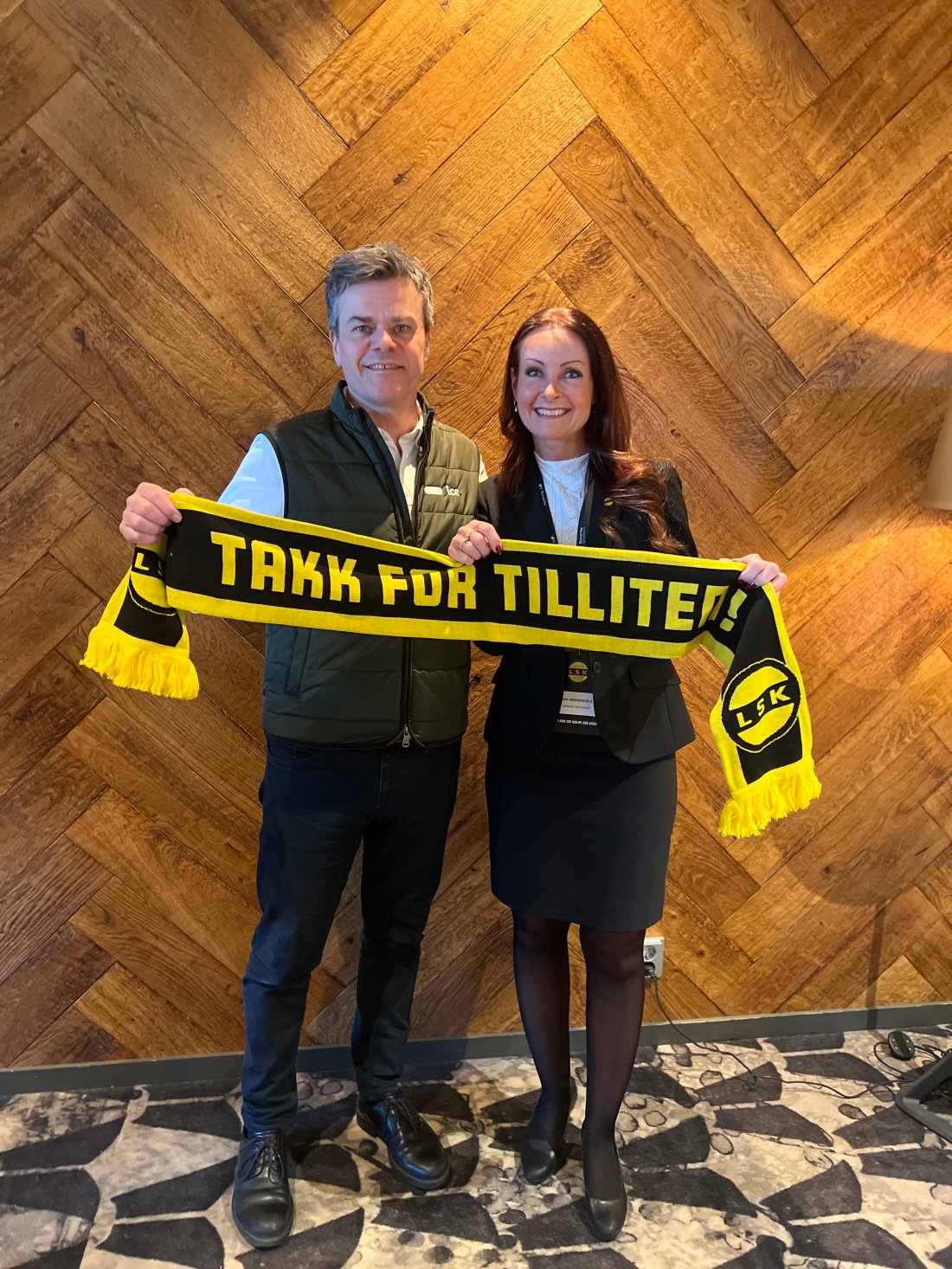 Ole Martin Nilsen i Ice Bedrift og Kari Herredsvela i LSK