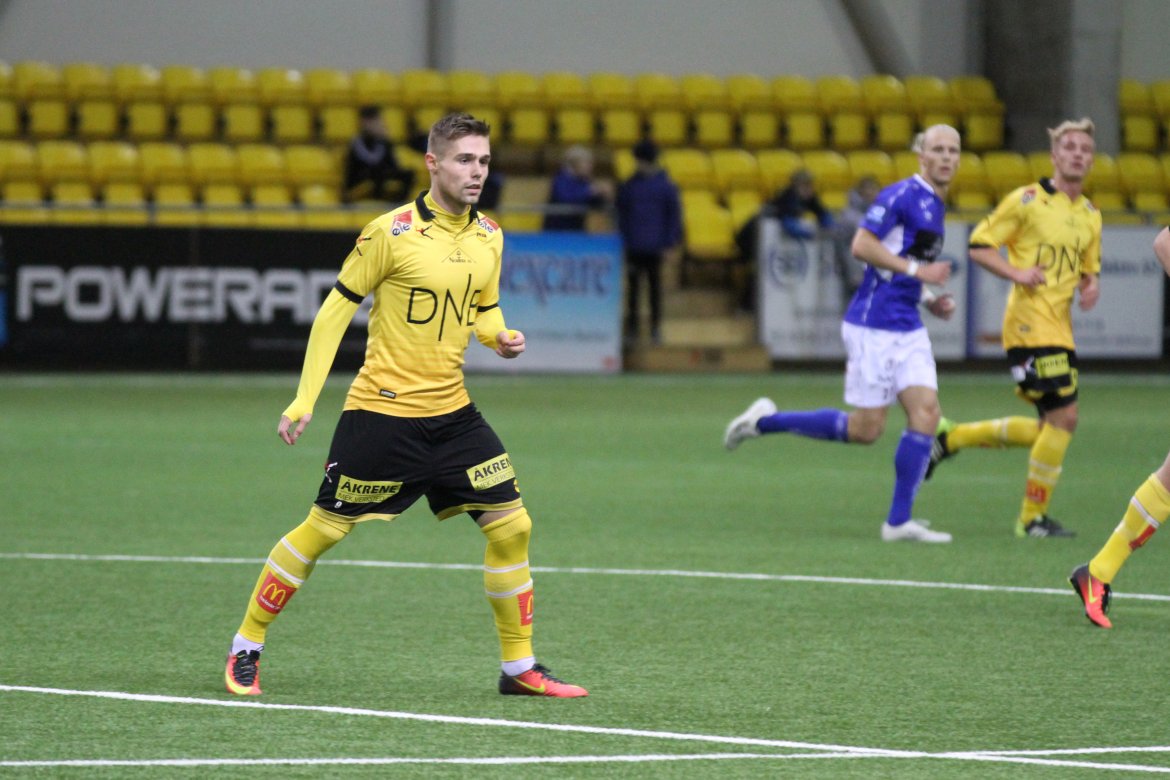 Arni Vilhjalmsson mot Start