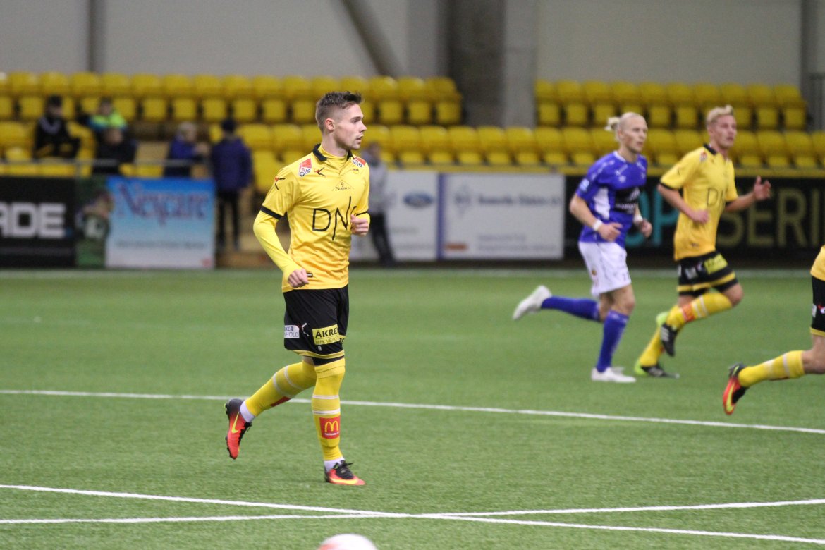 Arni Vilhjalmsson mot Start